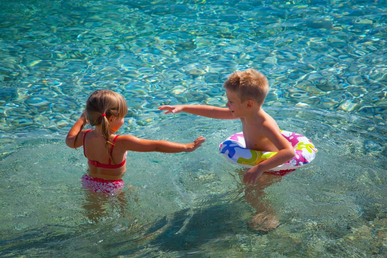 Campsite & Holiday Resort Medveja Kültér fotó
